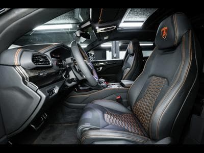 Lamborghini Urus S 4.0 V8  (666 CH) - AKRAPOVIC (2024) - Photo 12