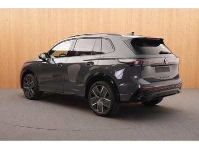 VW Tiguan R-Line 2.0 TDI 4Motion 142KW-193CV DSG7 - Attelage - Matrix (2025) - Foto 6