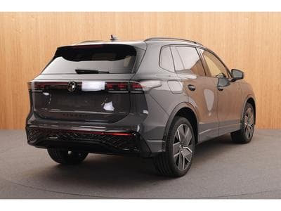 VW Tiguan R-Line 2.0 TDI 4Motion 142KW-193CV DSG7 - Attelage - Matrix (2025) - Foto 7