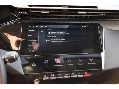 Peugeot 308 1.2 PureTech Allure EAT8 GPS LANE CAM 1° MAIN (2024) - Foto 14