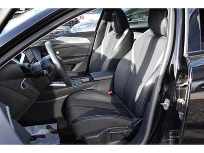 Peugeot 308 1.2 PureTech Allure EAT8 GPS LANE CAM 1° MAIN (2024) - Foto 6