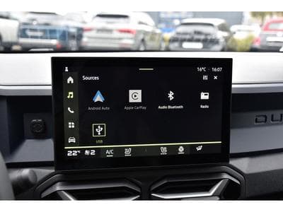 Dacia Duster 1.2 TCE Mild Hybrid 4X4 Journey SG CHFF CAM360 SIDE NEUF (2025) - Photo 11