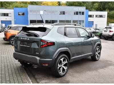 Dacia Duster 1.2 TCE Mild Hybrid 4X4 Journey SG CHFF CAM360 SIDE NEUF (2025) - Photo 4