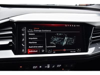 Audi Q4 e-tron 40 Advanced ACC LANE SIDE CAM HUD SONOS KEYLESS MATRIX 1° M. (2022) - Photo 12