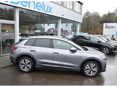 Audi Q4 e-tron 40 Advanced ACC LANE SIDE CAM HUD SONOS KEYLESS MATRIX 1° M. (2022) - Photo 3