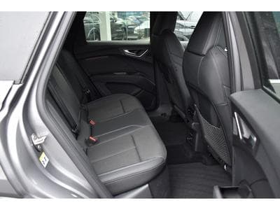 Audi Q4 e-tron 40 Advanced ACC LANE SIDE CAM HUD SONOS KEYLESS MATRIX 1° M. (2022) - Photo 8