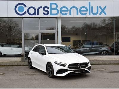 Mercedes A 200 AMG Line 7G-Tronic DISTRONIC LANE GPS CAM NIGHT KEYLESS 1° M (2025) - Photo 1