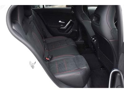 Mercedes A 200 AMG Line 7G-Tronic DISTRONIC LANE GPS CAM NIGHT KEYLESS 1° M (2025) - Photo 8