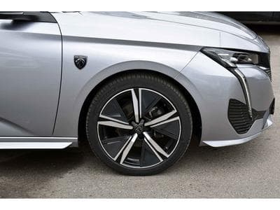 Peugeot 308 1.2 PureTech GT EAT8 REGUL LANE GPS CAM 1° MAIN (2024) - Photo 5