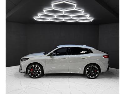 BMW X2 M35i xDrive (2024) - Foto 2