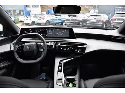 Peugeot 5008 Hybrid 145 Allure e-DSC6 REGUL GPS CAM NEUF (2025) - Photo 10