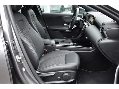 Mercedes A 180 CDI Progressive 8G-DCT CUIR GPS LANE CAM 1° MAIN (2024) - Photo 7