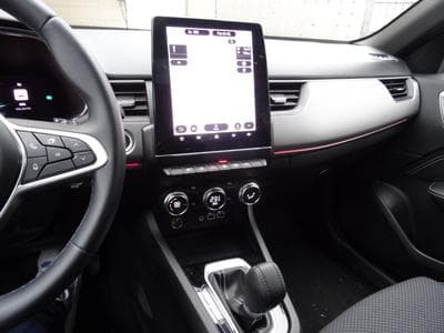 Renault Arkana TECHNO Mild Hybrid 140 EDC (2025) - Photo 10