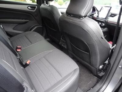 Renault Arkana TECHNO Mild Hybrid 140 EDC (2025) - Photo 12