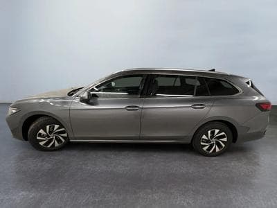 VW Passat Variant Business 2.0 TDI DSG7 110kW-150CV - Attelage - (2026) - Photo 3