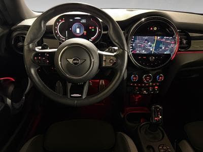 MINI Cooper 2.0 ESSENCE (2023) - Photo 6