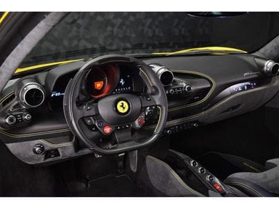 Ferrari F8 Tributo V8 - GIALLO TRIPLO STRATO (2021) - Photo 4
