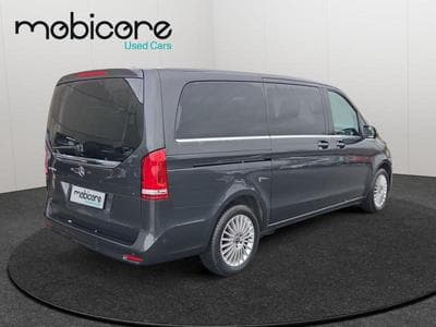 Mercedes V d Avantgarde Double Cabine / Diesel (2023) - Foto 2