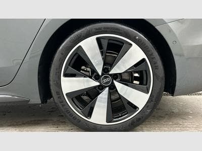 Audi A5 AVANT TFSI 204cv S-line Plus CAMERA 360/NAVI/LED (2025) - Photo 5