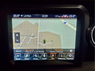 Jeep Wrangler 2.2 CRDi UNLIMITED SAHARA TRAIL RATED 4X4 CUIR NAVI (2021) - Photo 8