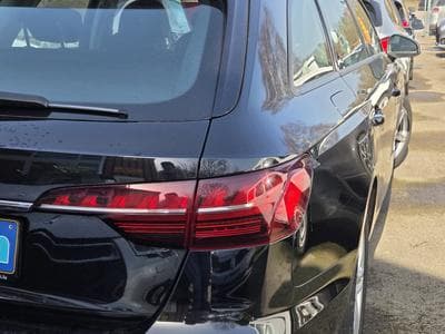 Audi A4 AVANT 30TDI S-TRONIC (2021) - Photo 5