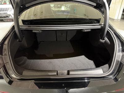 Mercedes CLA 200 1.3 HYBRID ESSENCE (2025) - Foto 12