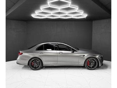 Mercedes E 63 AMG S 4.0 V8 4MATIC+ Sedan (2022) - Photo 6
