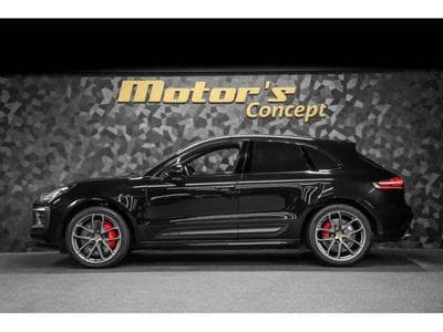 Porsche Macan III GTS (2024) - Photo 2