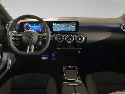 Mercedes A 200 1.3 hatchback AMG EDITION (2025) - Foto 5