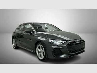 Audi A3 35 TFSI 150cv Sline S-tronic PANO/CAMERA/ACC (2024) - Photo 2