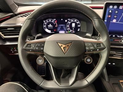 Cupra Formentor VZ 2.0 TSI 333cv 4X4 (2025) - Photo 8