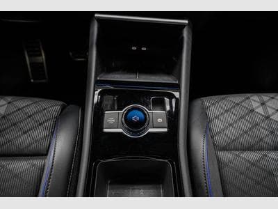 VW Tiguan 2,0 TDI DSG (2024) - Photo 14