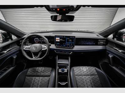 VW Tiguan 2,0 TDI DSG (2024) - Photo 6