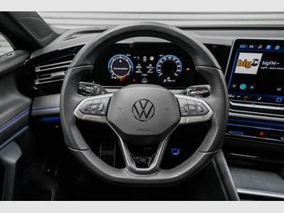 VW Tiguan 2,0 TDI DSG (2024) - Photo 9