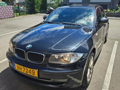 BMW 116 E87 116d (2010) - Foto 1