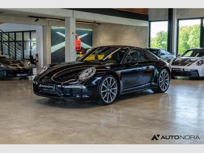 Porsche 991 911 (991.1) Carrera 4 Black Edition (2016) - Photo 1