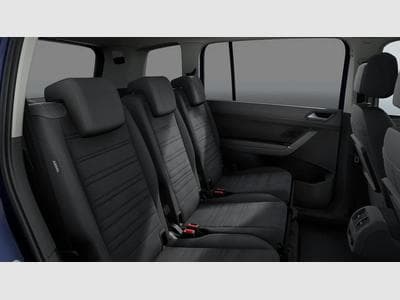 VW Touran Life Plus 1.5 TSI 7-Gang-DSG (2026) - Photo 11