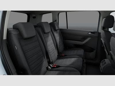 VW Touran Life Plus 1.5 TSI 7-Gang-DSG (2026) - Photo 11