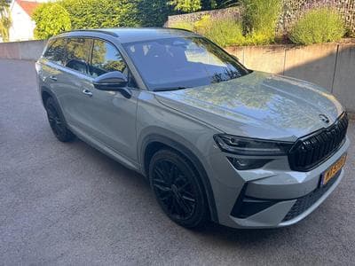 Skoda Kodiaq RS 2.0 TSI 4X4 (2025) - Photo 1