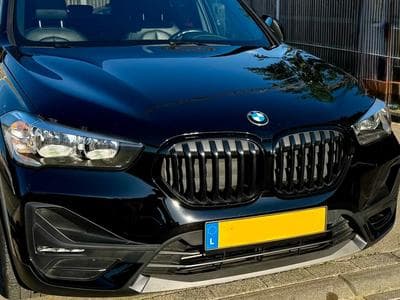 BMW X1 sDrive 18i (2019) - Photo 1