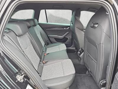 Skoda Octavia 2.0 TDI 110 kW Sportline (2025) - Foto 1