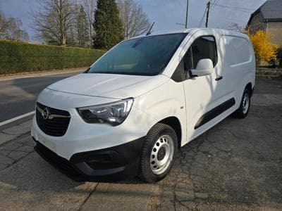 Peugeot Partner hdi 102 cv 3 places clim navi etc 66000 km 11290 HT (2020) - Photo 1