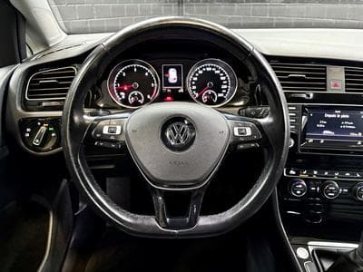 VW Golf 2.0 TDI Highline *ACC* Caméra* Sièges Chauff* Cuir* (2015) - Foto 8