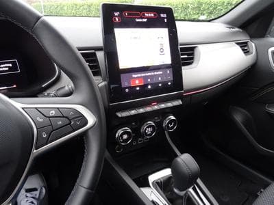Renault Arkana TECHNO Mild Hybrid 140 EDC (2026) - Photo 10