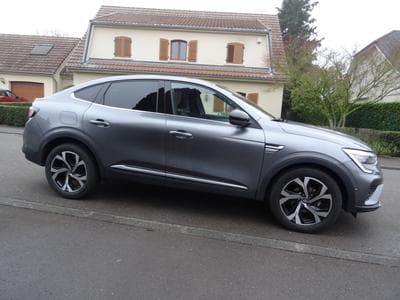 Renault Arkana TECHNO Mild Hybrid 140 EDC (2026) - Photo 4