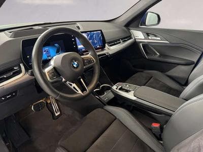 BMW X1 xDrive23d Head-Up HK HiFi DAB (2024) - Foto 6