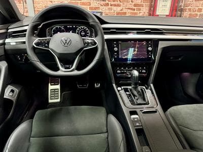 VW Arteon Arteon Shooting Brake 2.0 TDi 200cv DSG R-Line (2022) - Photo 4