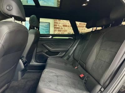 VW Arteon Arteon Shooting Brake 2.0 TDi 200cv DSG R-Line (2022) - Foto 6