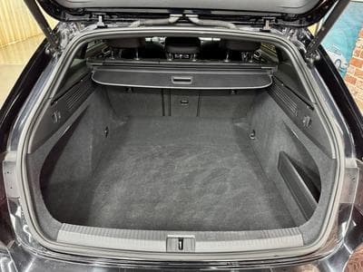 VW Arteon Arteon Shooting Brake 2.0 TDi 200cv DSG R-Line (2022) - Foto 7