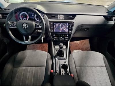 Skoda Octavia 1.8 TSI STYLE LED NAVI 1 HAND (2018) - Photo 6